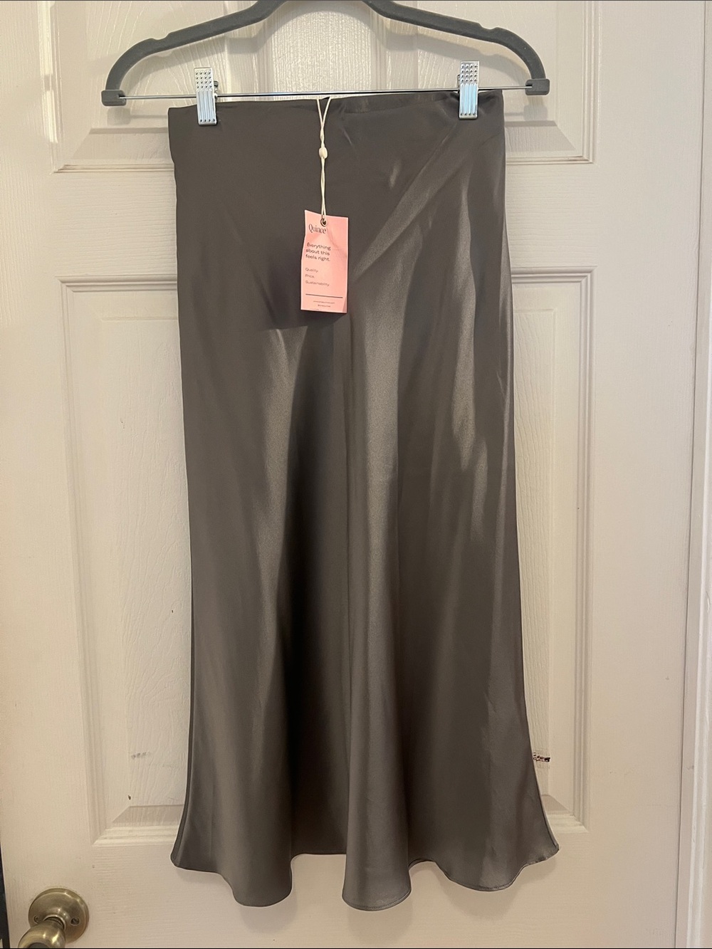NWT 100% Washable Silk Skirt - Gray, size XS